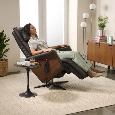 Relax the Back Circa Swivel Recliner