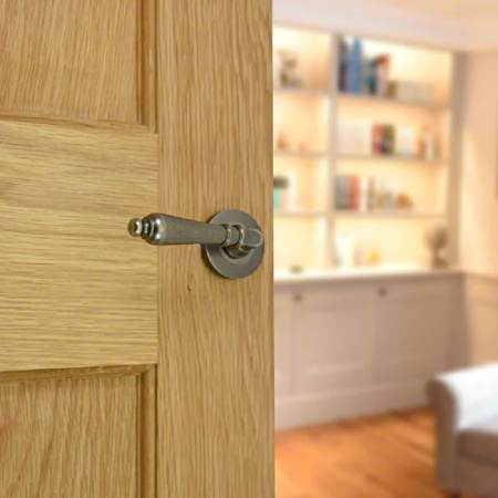 Cast In Style Regent Pewter Lever Door Handle